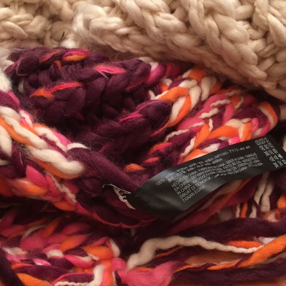 Zara knit chunky oversized winter multicolored fringe scarf - Picture 6 of 15